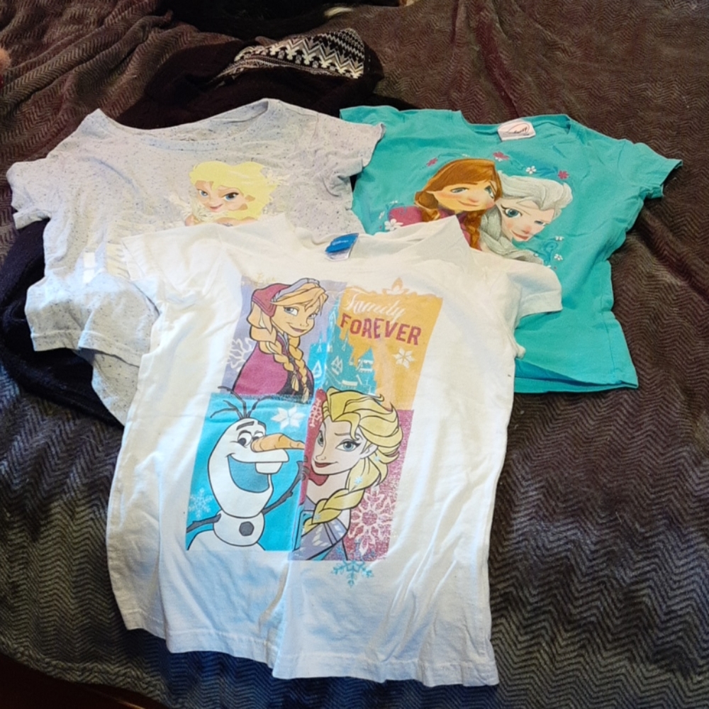 3/$20 Medium Shirts